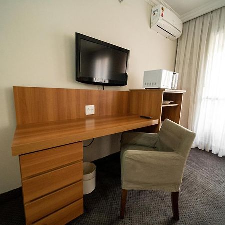 Apartamento Em Pinheiros - Faria Lima Apartment Sao Paulo Bagian luar foto
